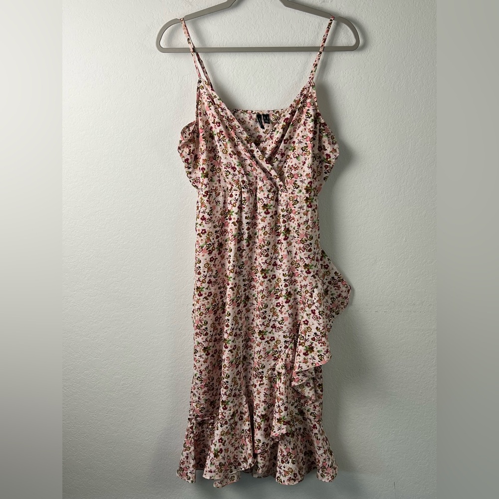 Vero Moda Floral Pink Green Brown V-Neck Ruffle Dress